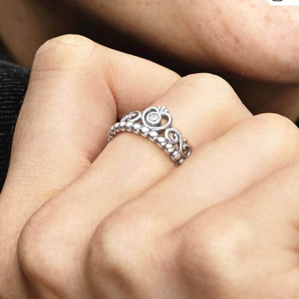 Pandora Princess Ring